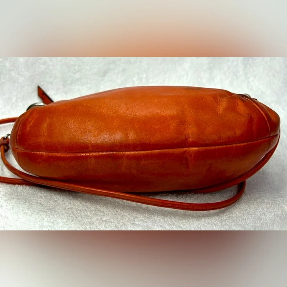 Coach leather vintage crossbody bag